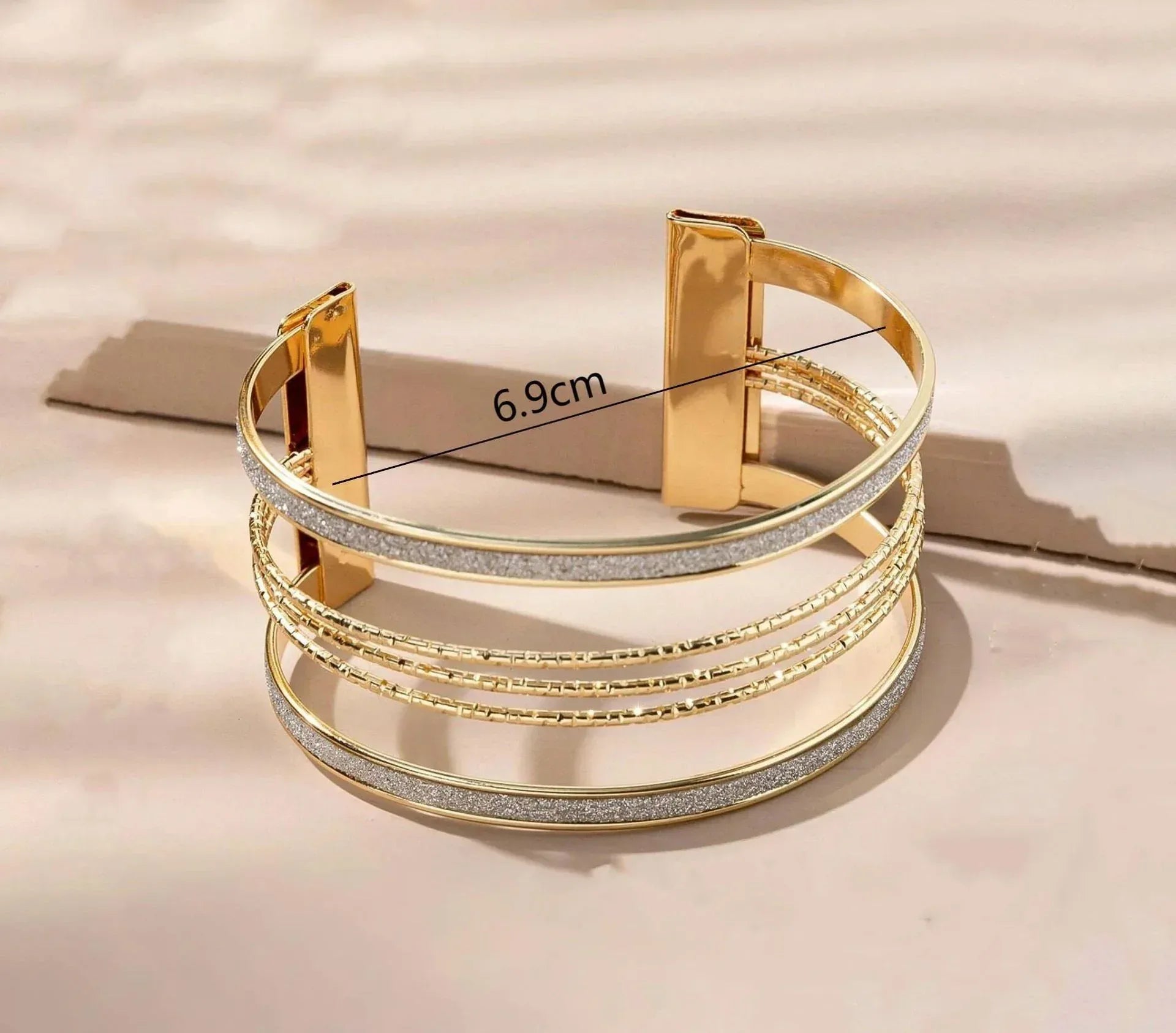 Versatile Hollow Frosted Bracelet - Viexta