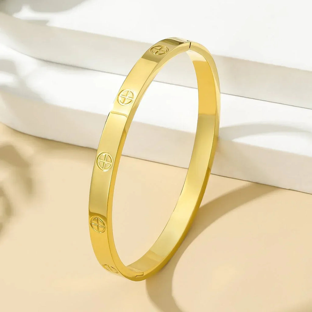 Stainless Steel Cross Nail Bracelet - Viexta
