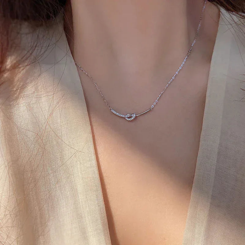 S925 Tug Clavicle Chain - Viexta