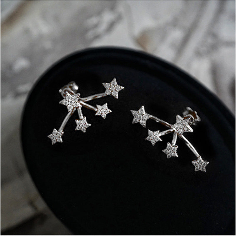 delicate-bead-set-diamond-stud-earrings
