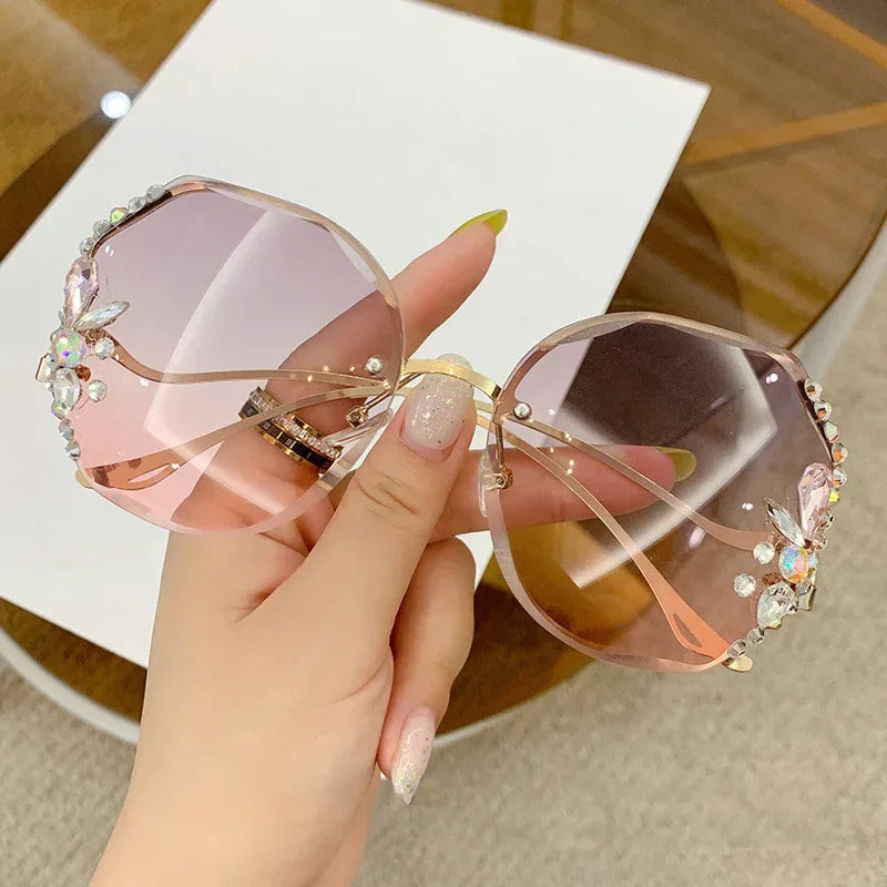 Women's Fashion Rimless Cut Edge Diamond Sunglasses - Viexta