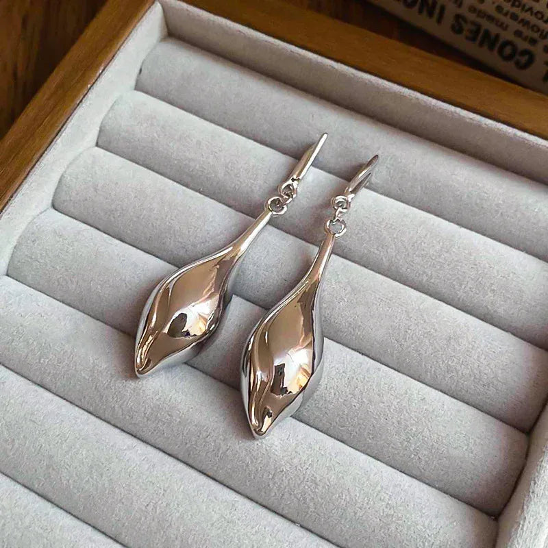 Fashion All-match Stud Earrings - Viexta