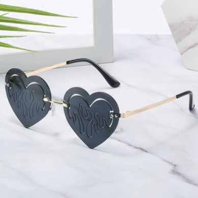 Fashion Rimless Heart Sunglasses