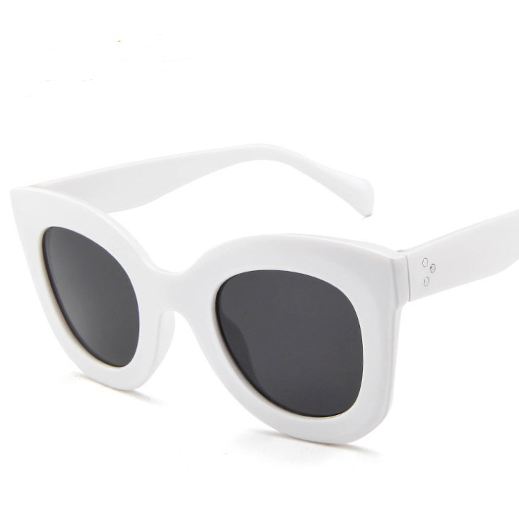 Fashion cat eye sunglasses