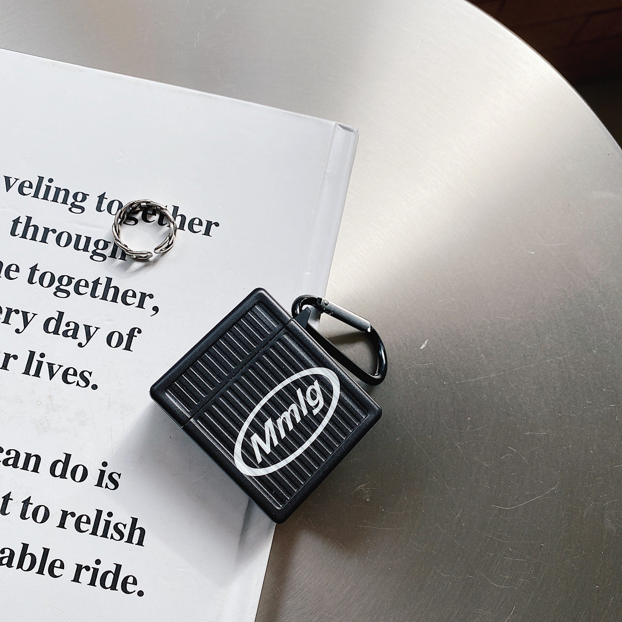 Retro Korean black and white AirPods headphone case