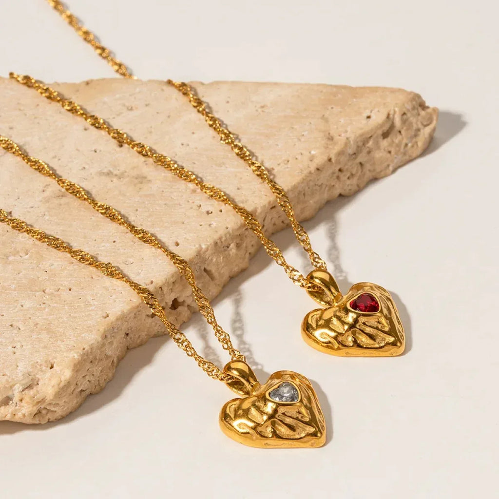 Heart-shaped Necklace With Crystal - Viexta