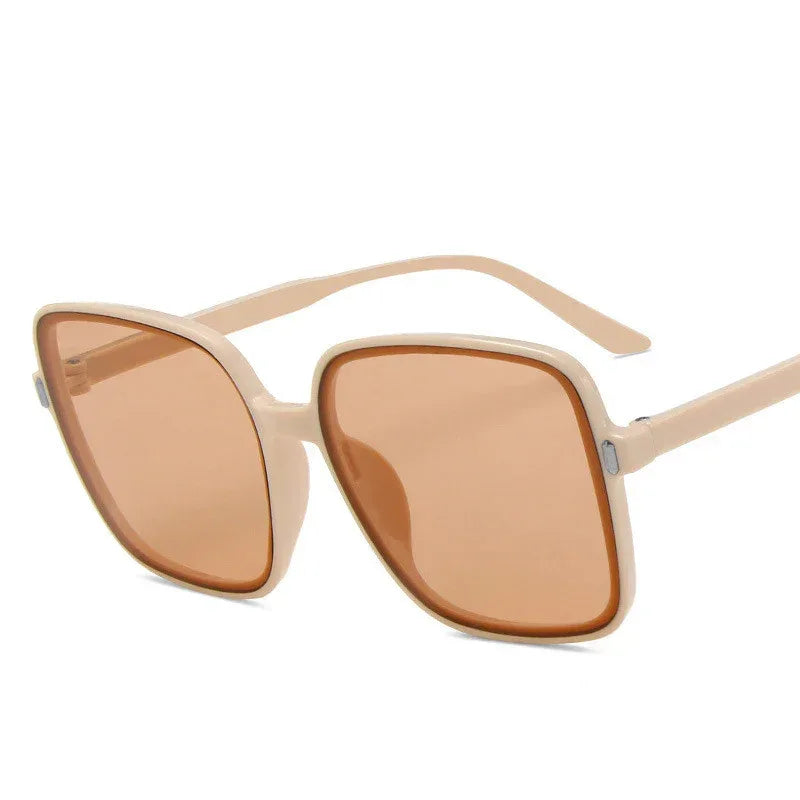 Big Square Sunglasses - Viexta