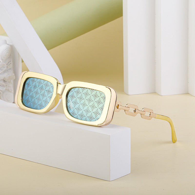 Square-framed Feminine Sunglasses