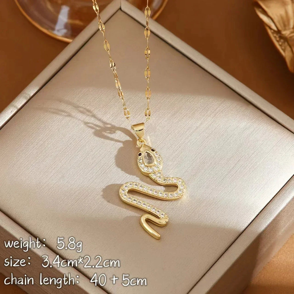 snake-necklace-with-rhinestone - Viexta