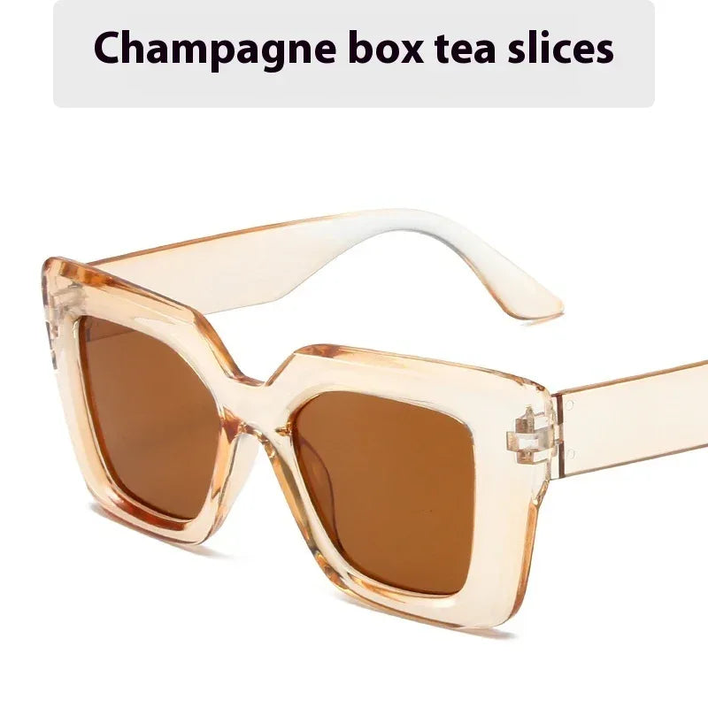 Classic Black Frame Travel Glasses - Viexta