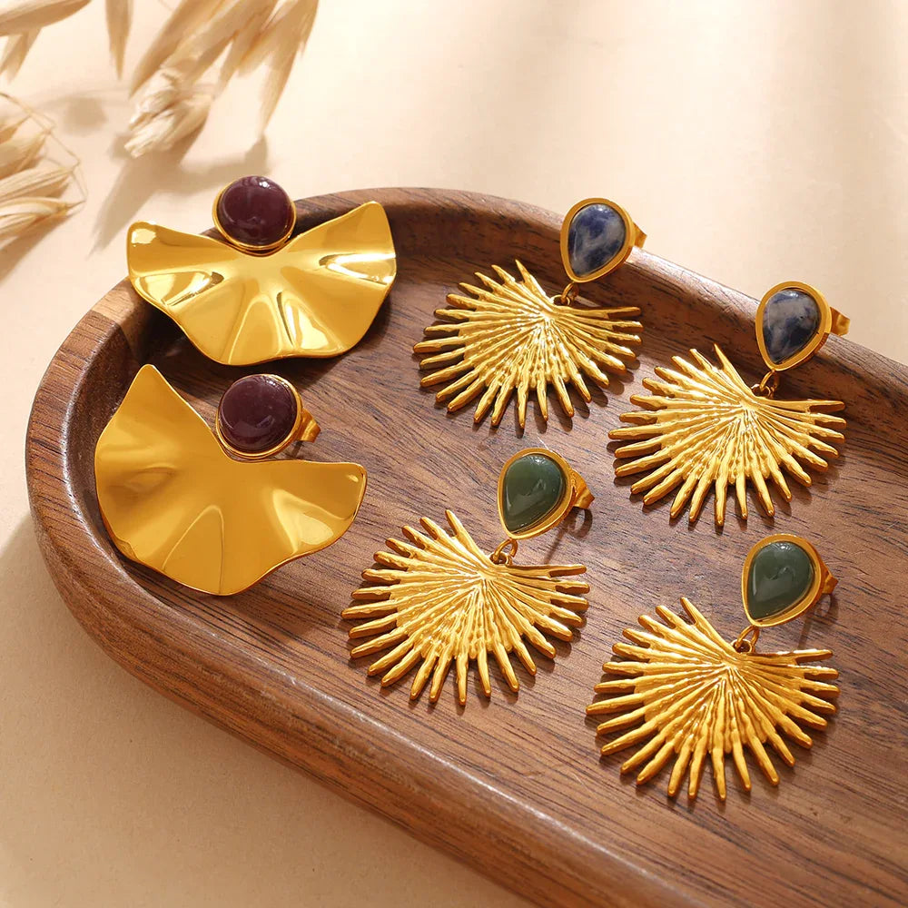 Vintage Gold Fan-shaped Natural Stone Earring