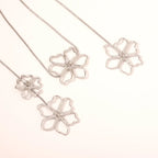 Retro Personalized Flower Necklace - Viexta