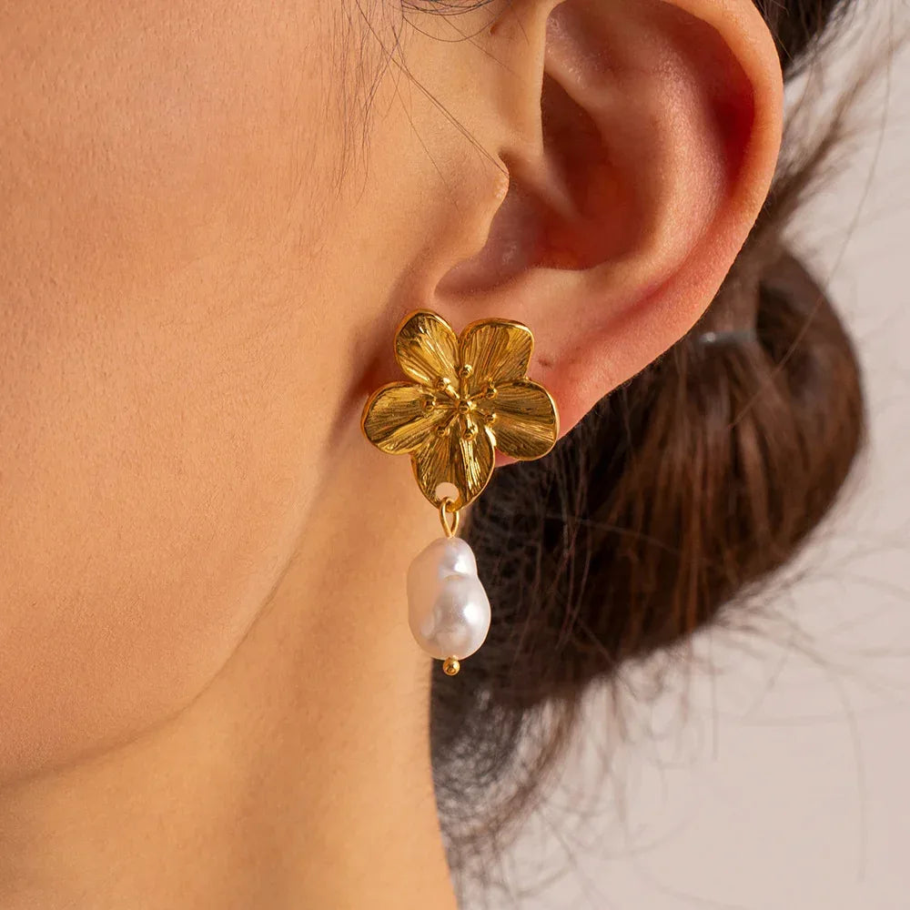 Vintage Flower Earrings - Viexta