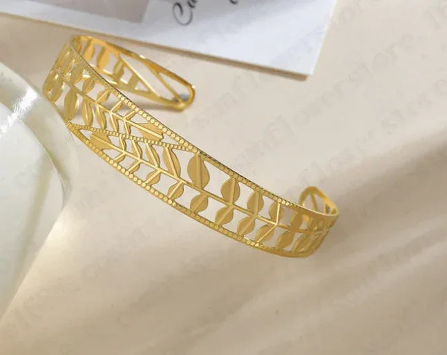 Stainless Steel Leaf Kada - Viexta