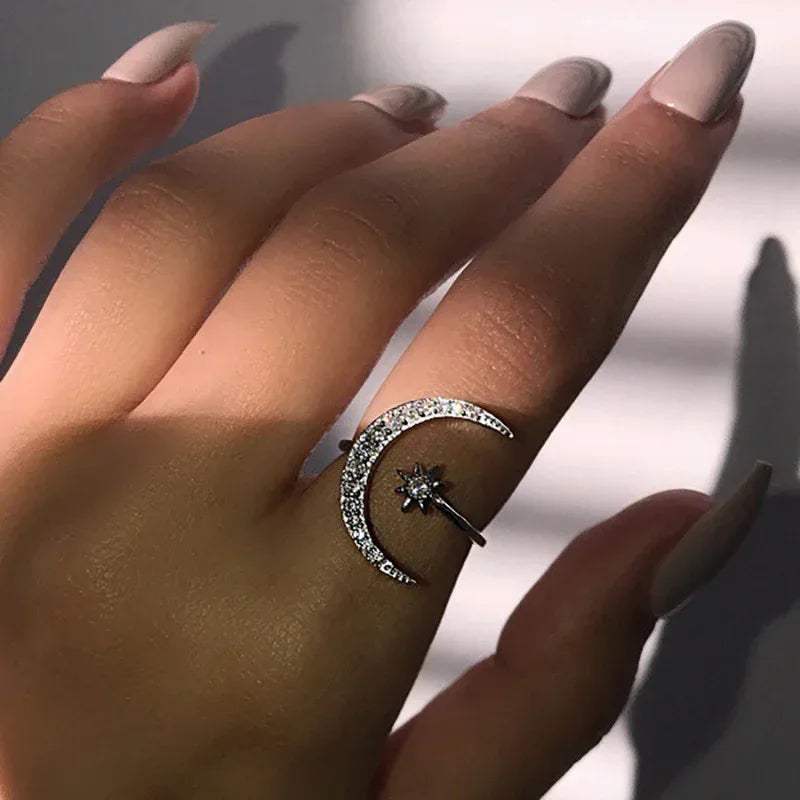 Moon And Star Rhinestone Rings - Viexta