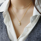 Dainty Square Neckpiece - Viexta