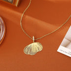 Butterfly-wing Blade Necklace - Viexta
