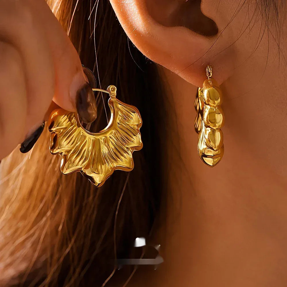 Fashionable Pleated Wave Chrysanthemum Hollow Earrings - Viexta