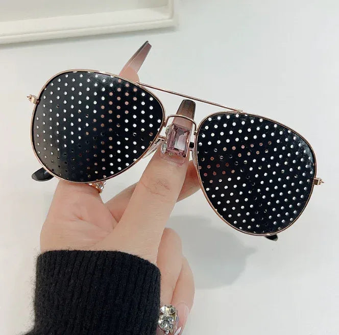 eyeglasses-with-micropores-and-small-holes - Viexta