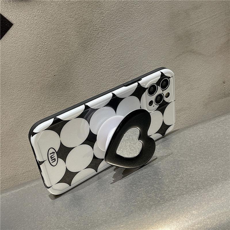 Black And White Diamond Round iPhone Case - Viexta