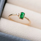 Emerald Diamond Ring - Viexta