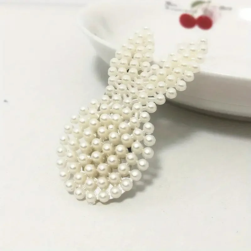 Faux Pearl HairClip - Viexta