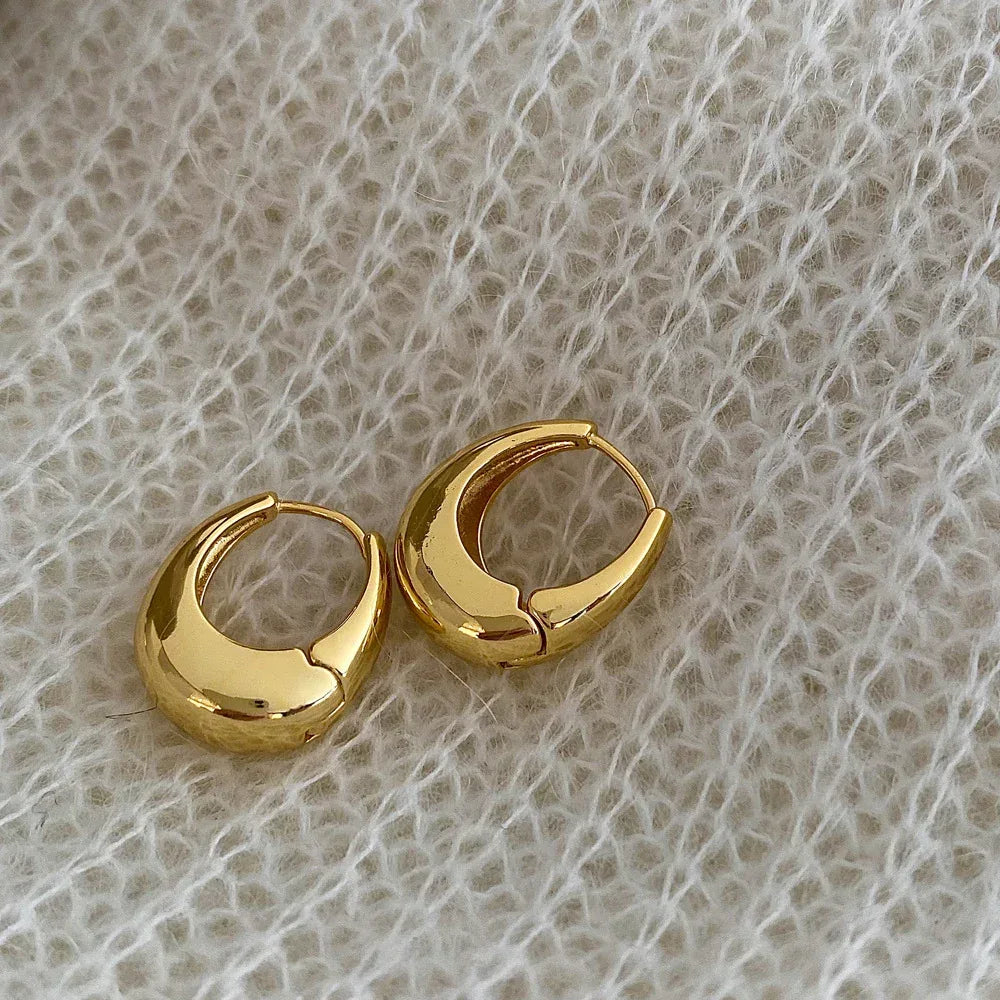 oval-bracelet-metal-ear-cuff - Viexta
