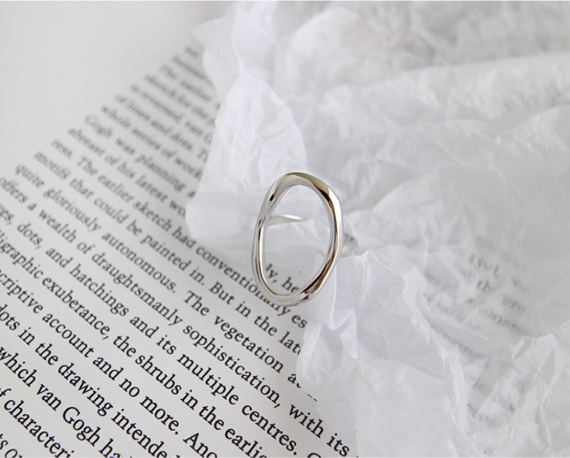 18k Hollow oval Ring