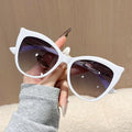 Fashionable Cat-Eye Sunglasses In Bold Contrasting Colors - Viexta