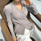 Slimming V-neckline Cross Knitted Sweater - Viexta