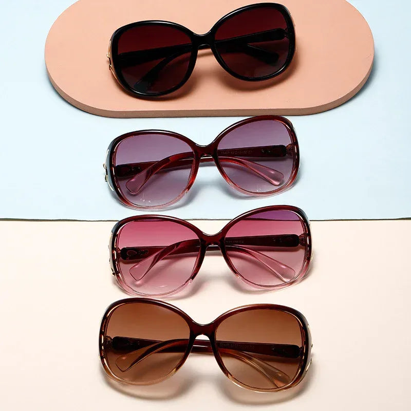 Diamond Metal Hinge Fox Head Sunglasses - Viexta
