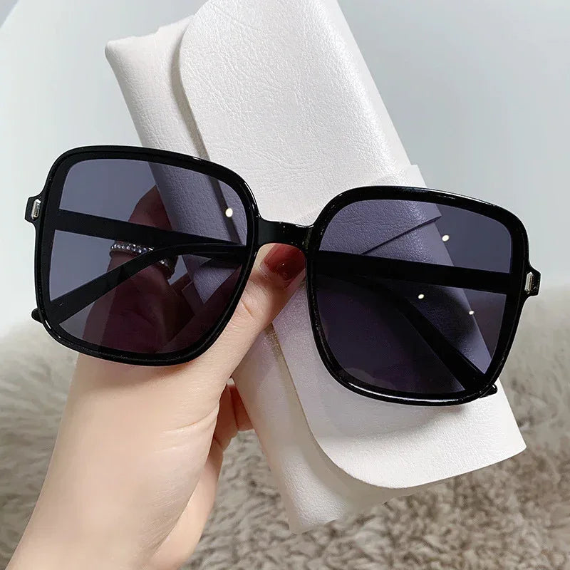 Square UV Protection Vintage Sunglasses - Viexta