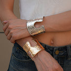 Metallic Textured Pleated Bangle