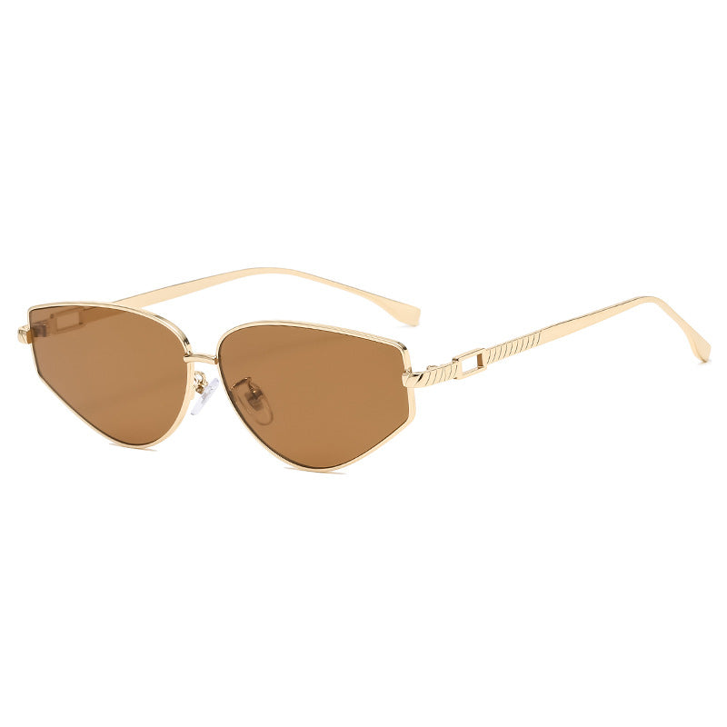 New Small Frame Cat Eye Sunglasses