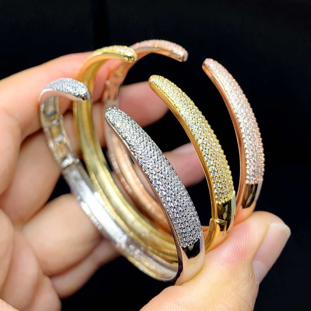 Inlaid Zircon European Bracelet