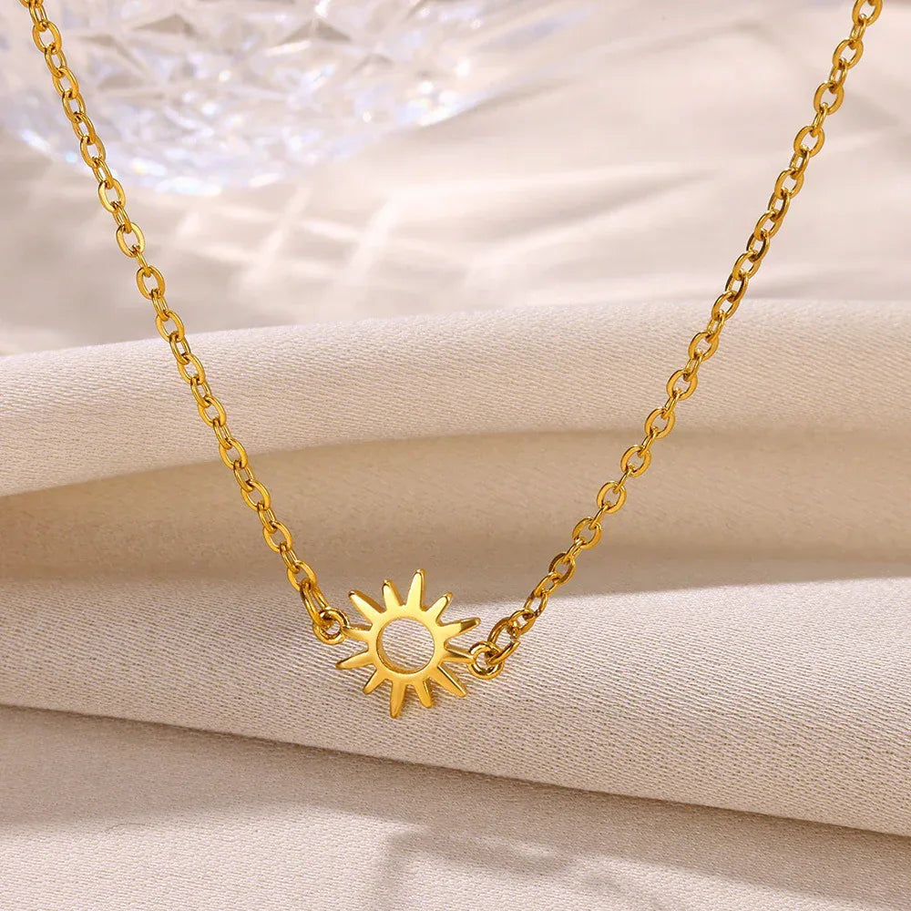 sun-hollow-pendant-18k-gold-stainless-steel-necklace-bracelet - Viexta
