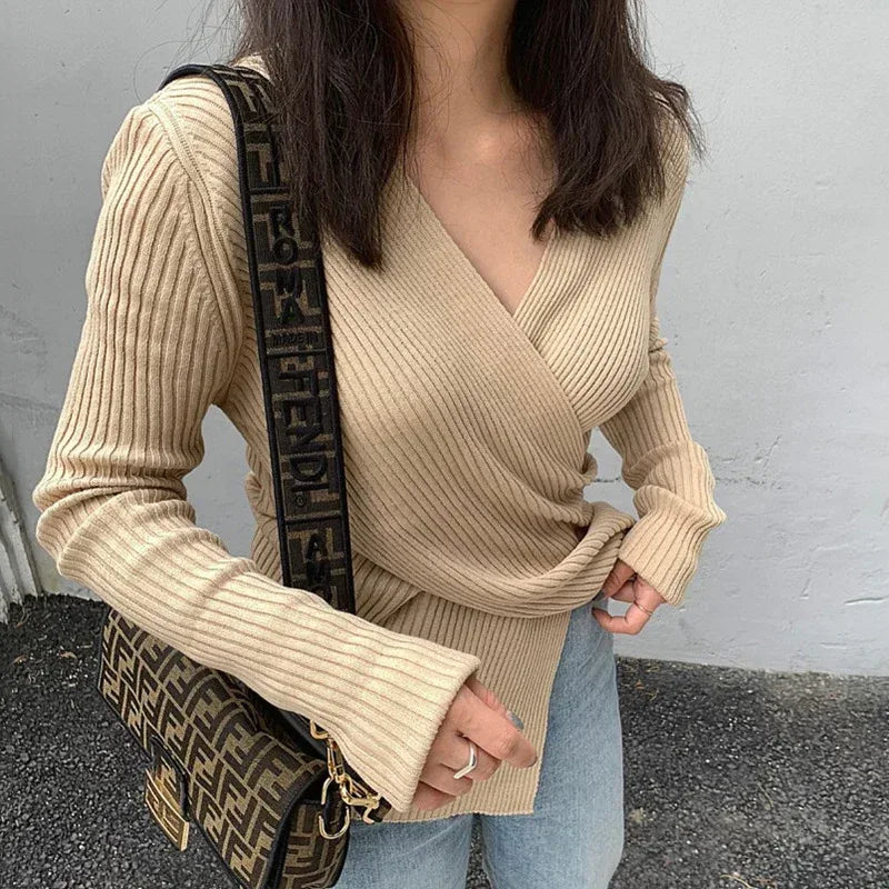 Slimming V-neckline Cross Knitted Sweater - Viexta