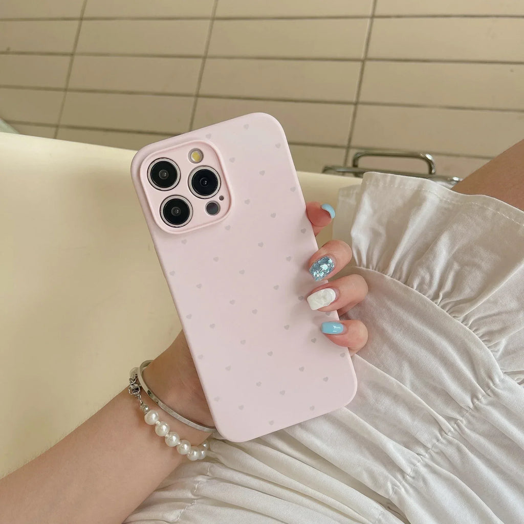 love-heart-liquid-silicone-buck-resistance-iphone-case - Viexta
