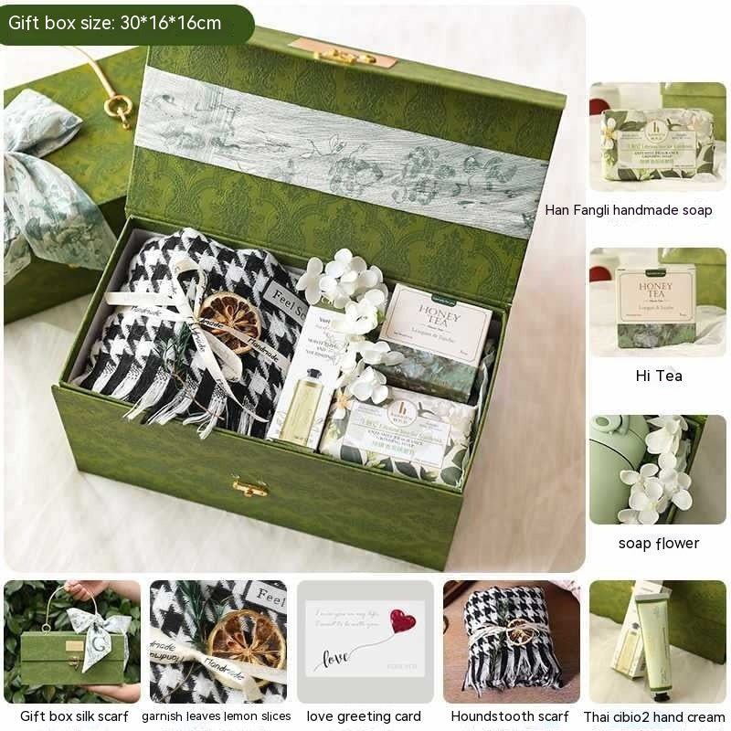 Winter Scarf Gift Box