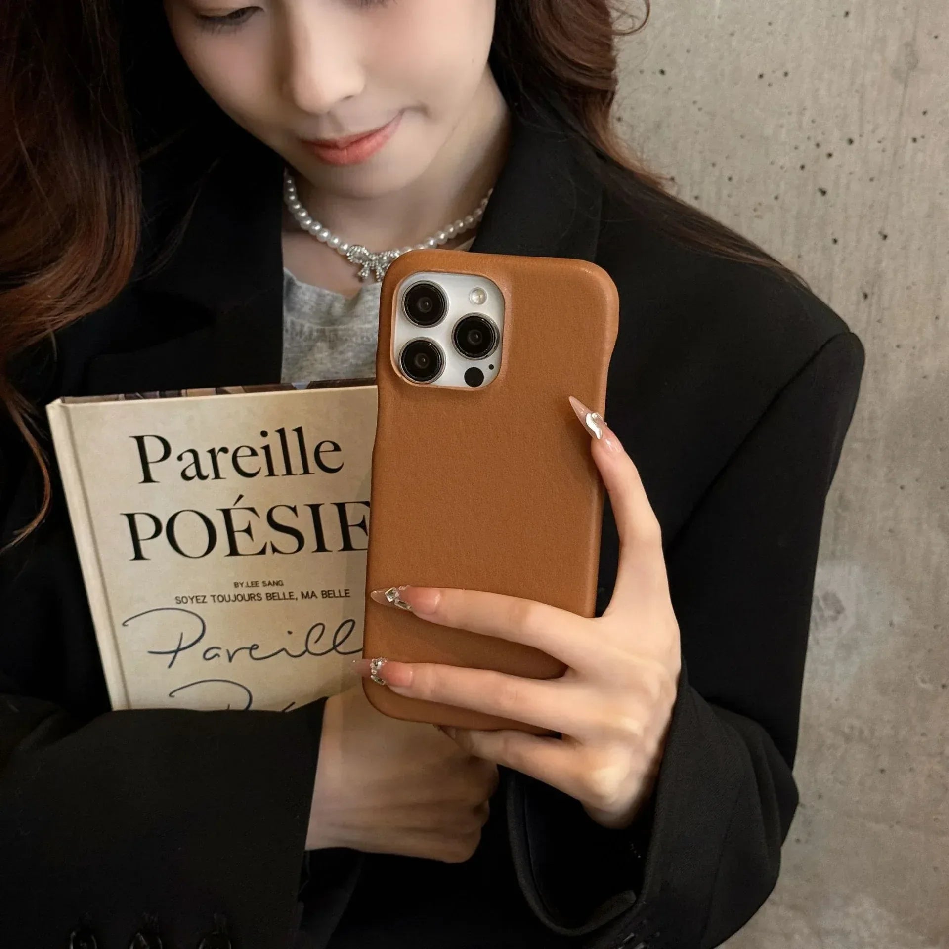 Retro Leather Solid Color iPhone Case - Viexta