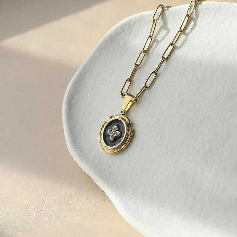 Retro Black Titanium Necklace - Viexta
