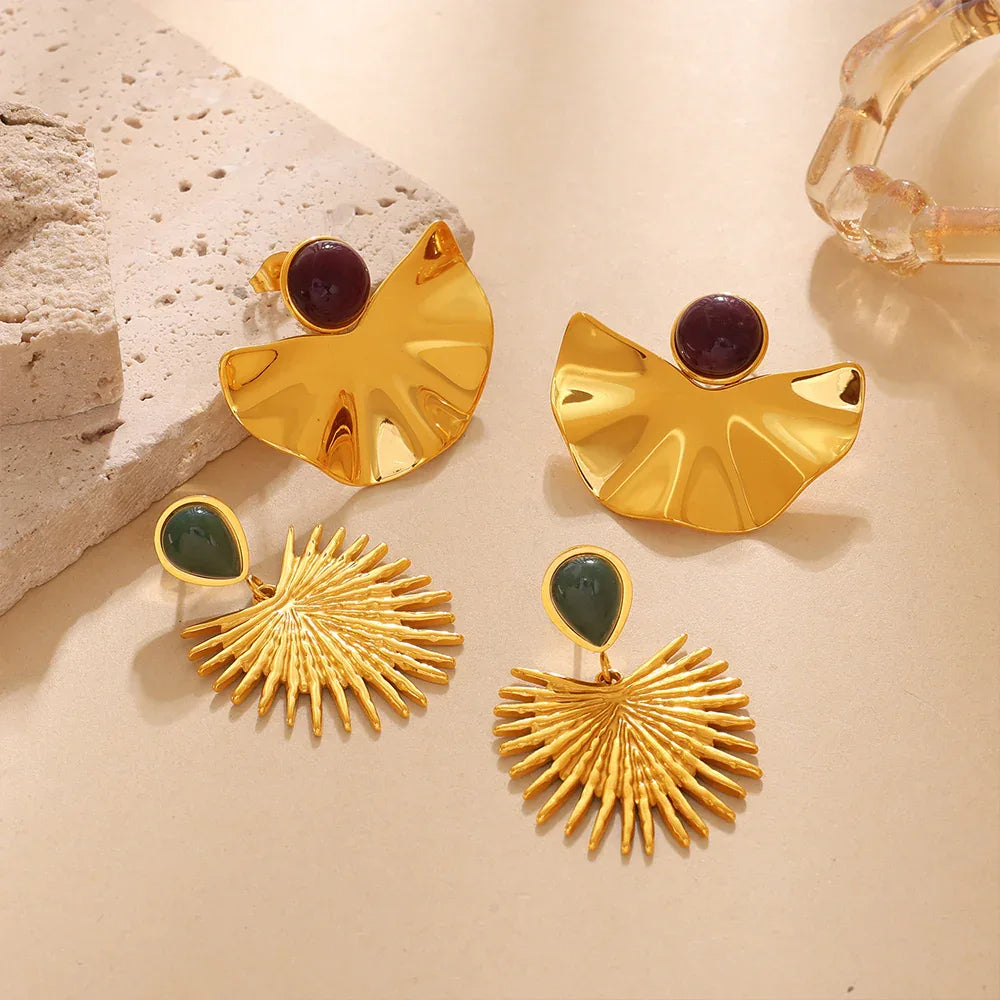 Vintage Gold Fan-shaped Natural Stone Earring