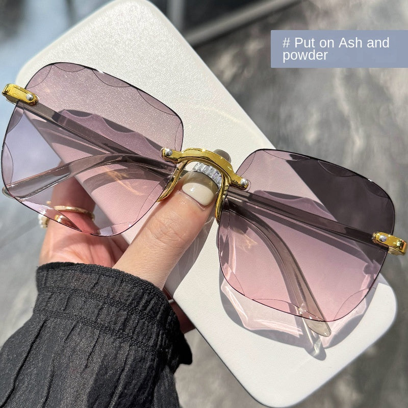 Frameless border UV sunglasses