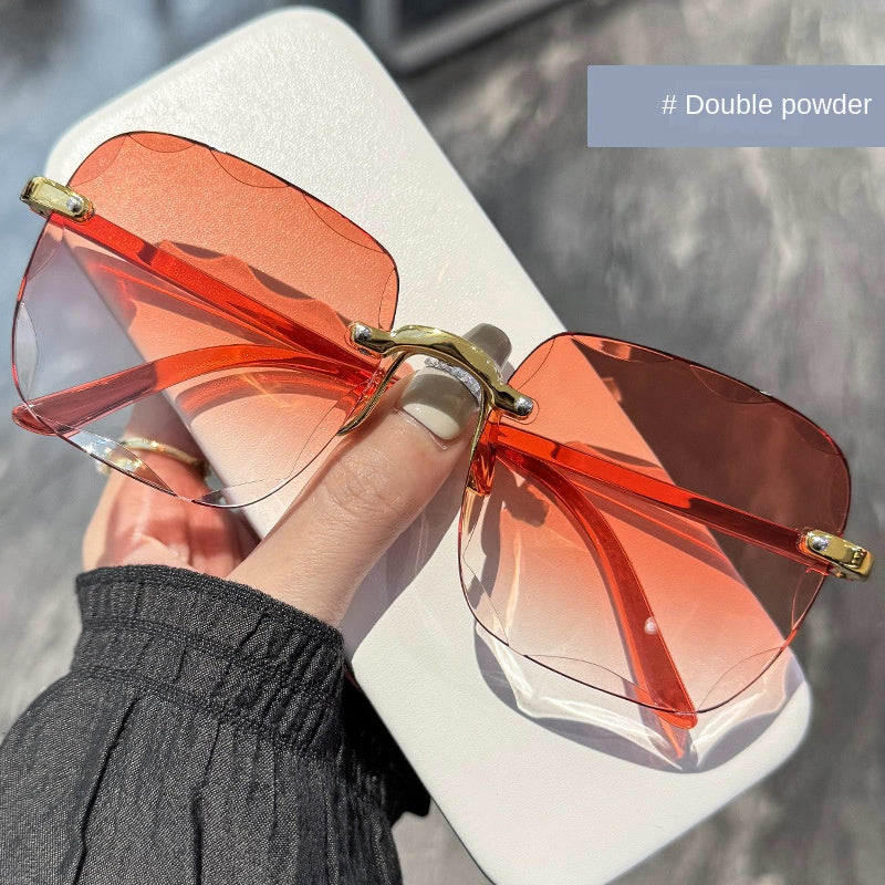 Frameless border UV sunglasses