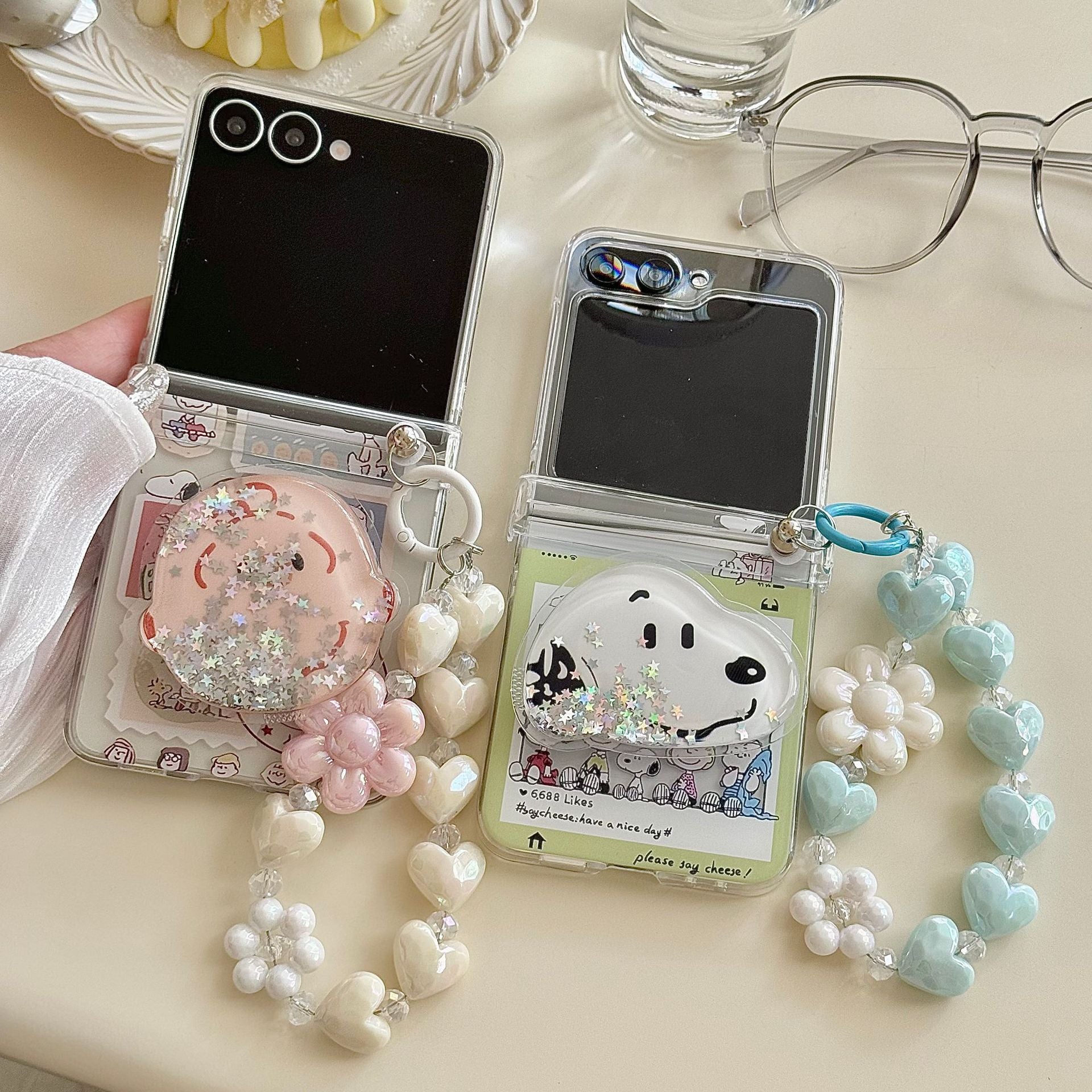 Cartoon Snoopy Samsung folding screen case