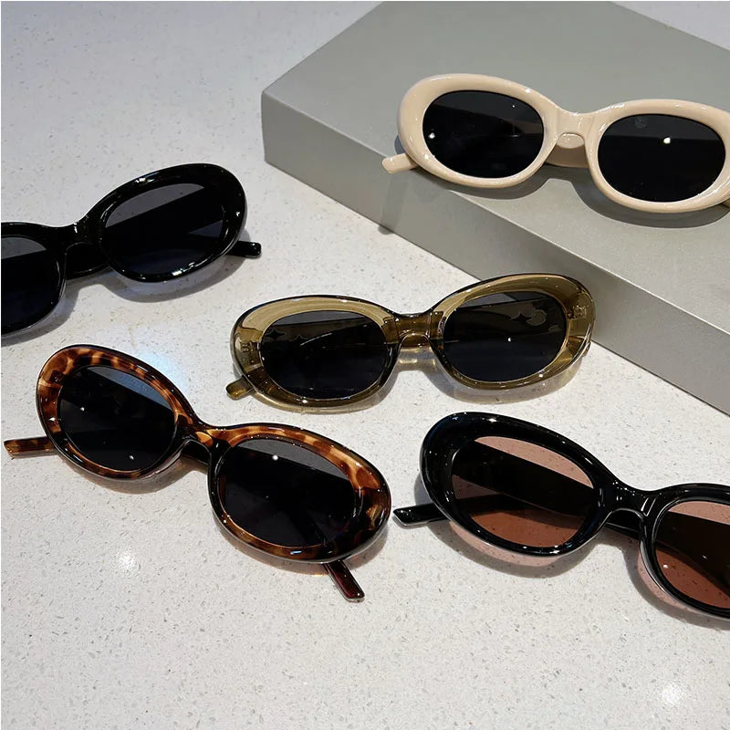 Retro Oval Sunglass