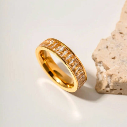 18K Baguette Ring