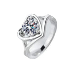 Moissanite Heart Ring - Viexta