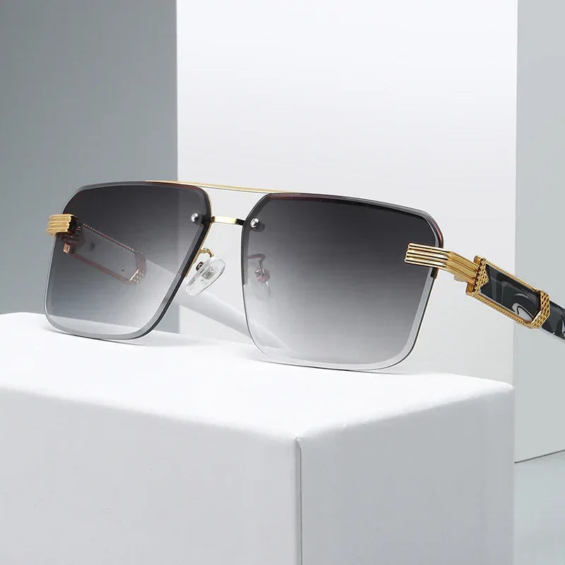 Women's Square Trimmed Sunglasses With Large Frame - Viexta