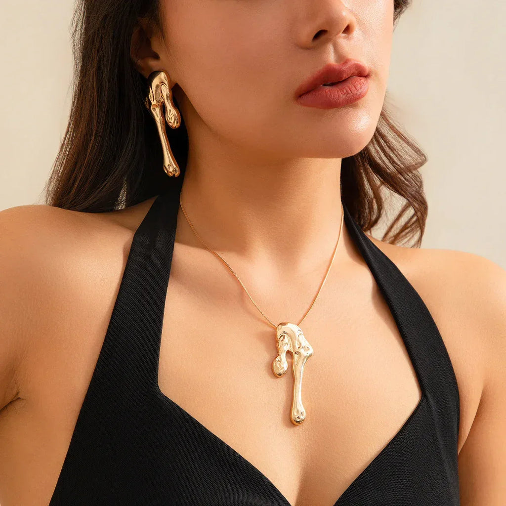 Lava Geometric Liquid Stud Earrings - Viexta